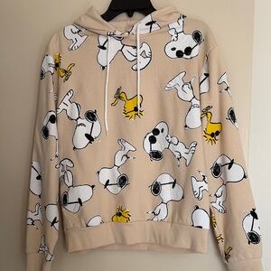 Beige Snoopy & Woodstock Graphic Hoodie. Large